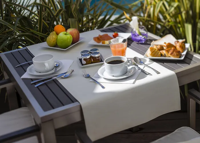 Hotel Le Canberra Cannes