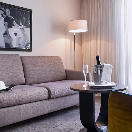 Le Canberra 4*