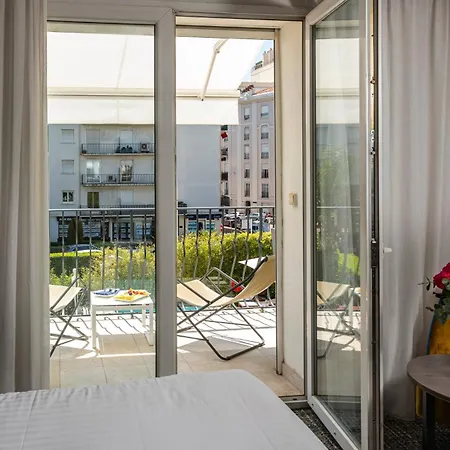 Le Canberra Ξενοδοχείο 4*