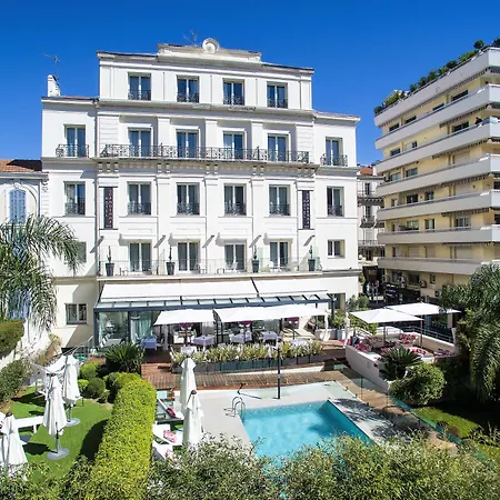 Hotel Le Canberra