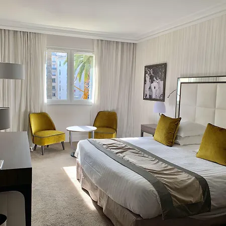 Le Canberra 4* Cannes