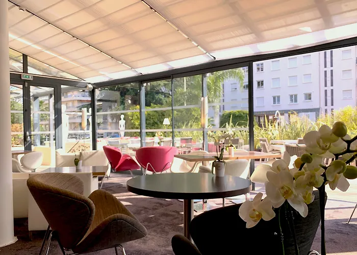 Le Canberra Cannes