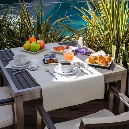 Le Canberra 4* Cannes