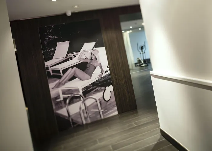 Le Canberra 4* Cannes