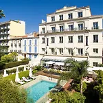 Le Canberra Hotell