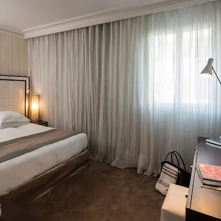 Le Canberra Szálloda Cannes