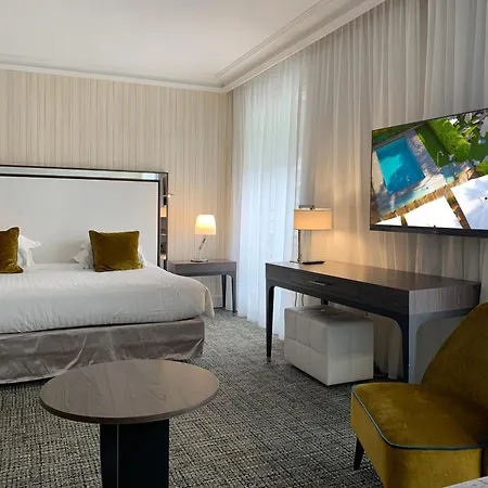 Le Canberra Cannes