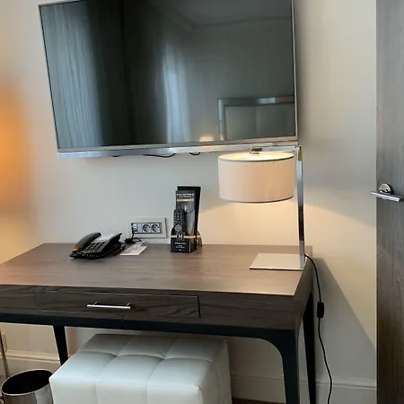 Hotel Le Canberra Cannes