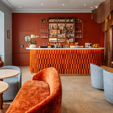 Le Canberra 4*